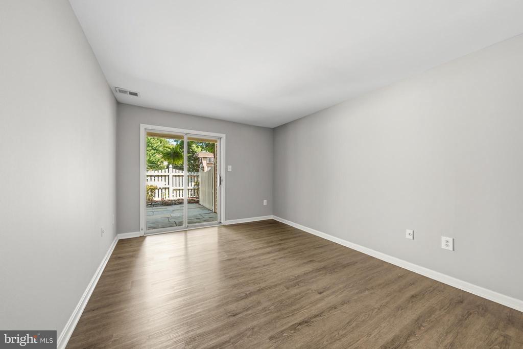 10198 ASHBROOKE COURT Unit: 125