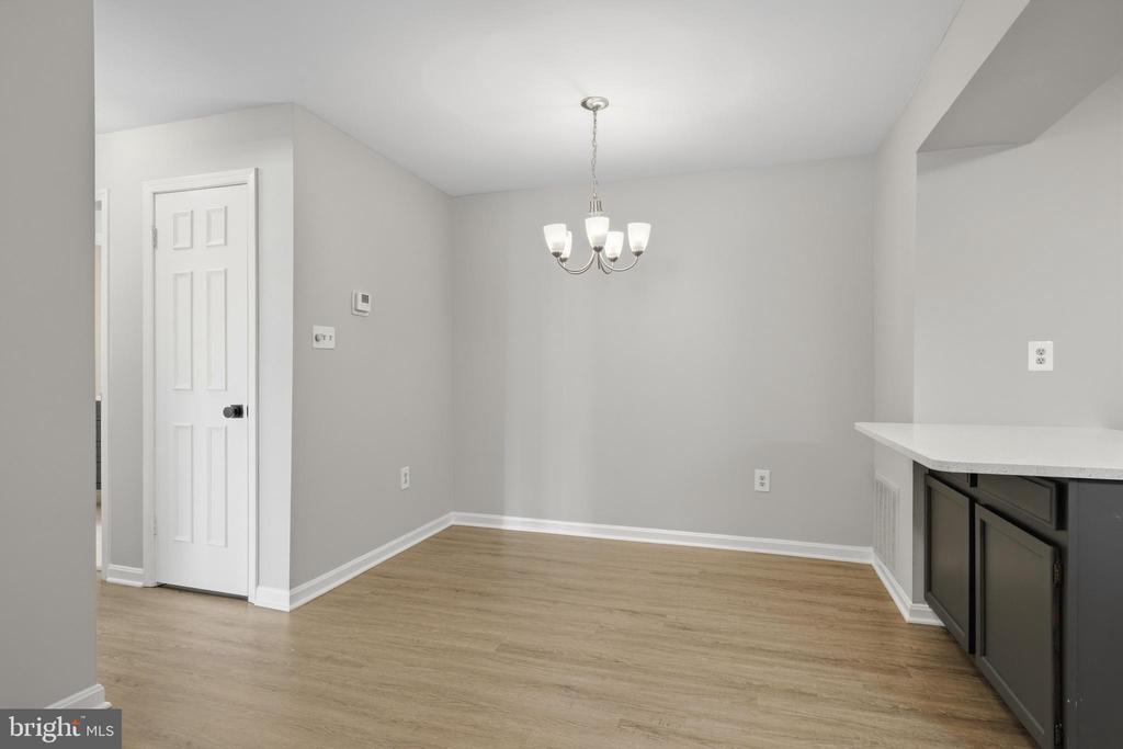 10198 ASHBROOKE COURT Unit: 125
