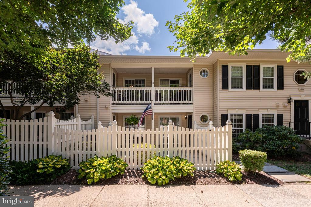 10198 ASHBROOKE COURT Unit: 125