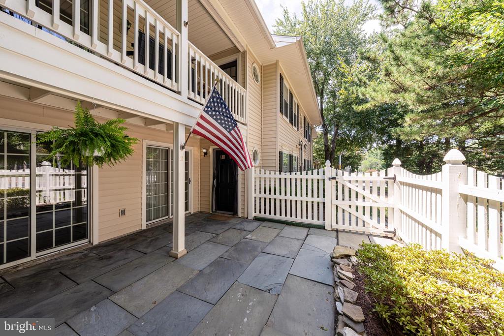 10198 ASHBROOKE COURT Unit: 125
