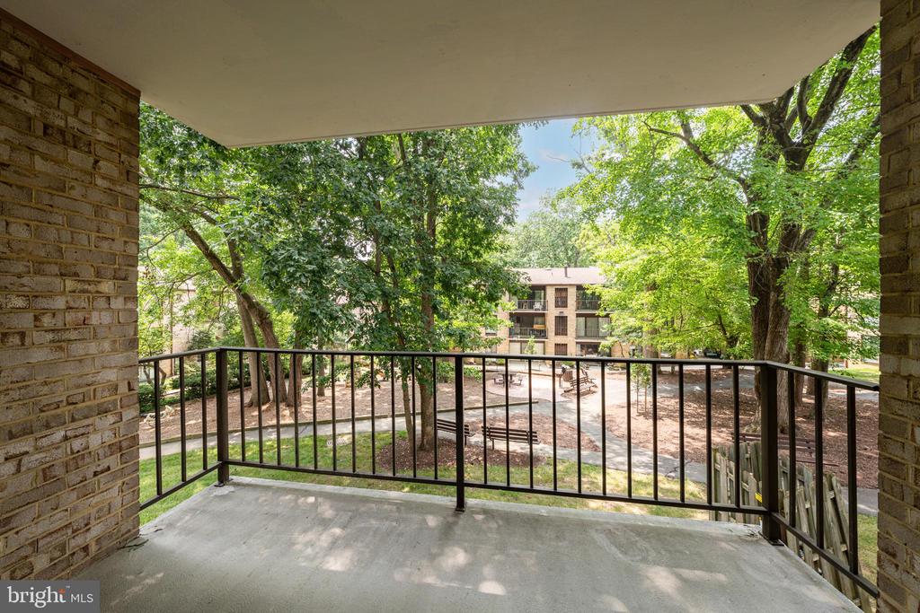 2045 ROYAL FERN COURT Unit: 41/11C