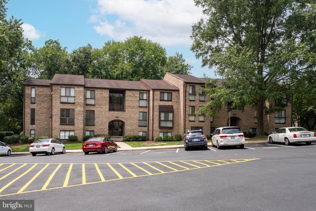 2045 ROYAL FERN COURT Unit: 41/11C