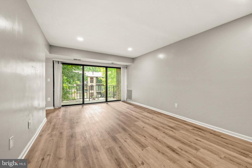 2045 ROYAL FERN COURT Unit: 41/11C