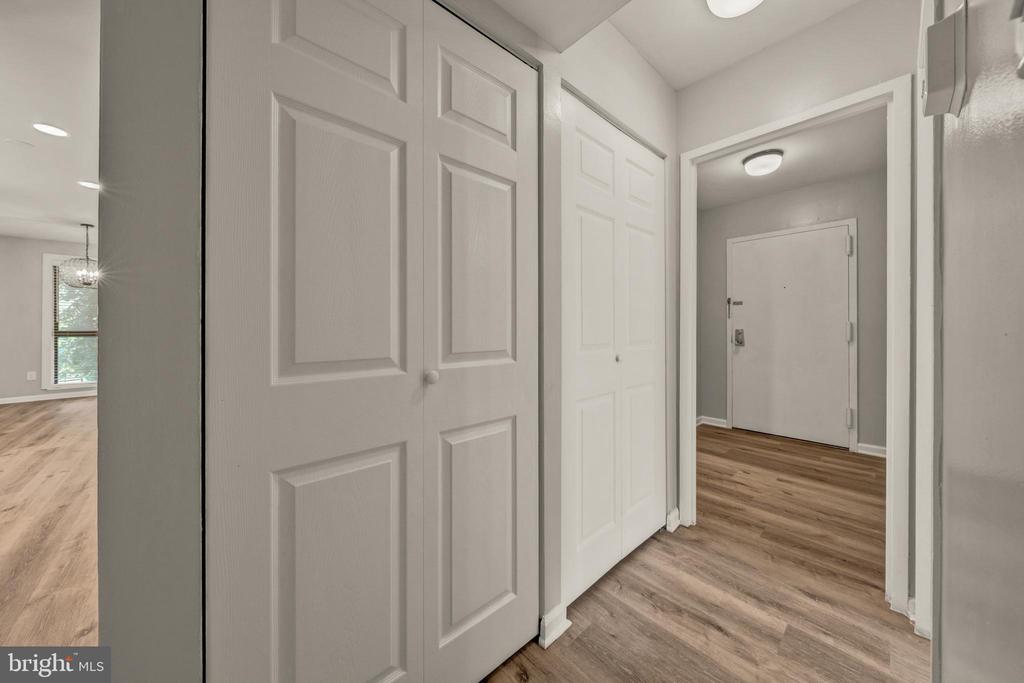 2045 ROYAL FERN COURT Unit: 41/11C