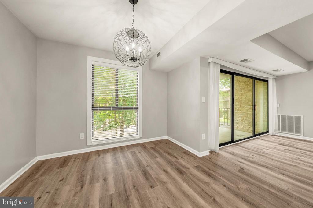2045 ROYAL FERN COURT Unit: 41/11C