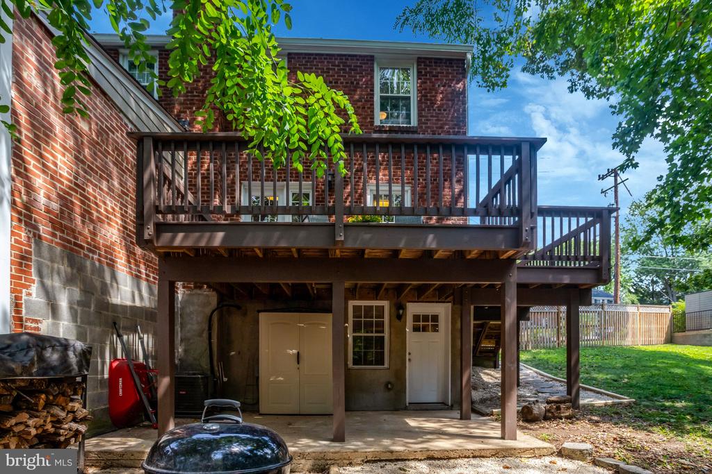5910 EDGEHILL DRIVE
