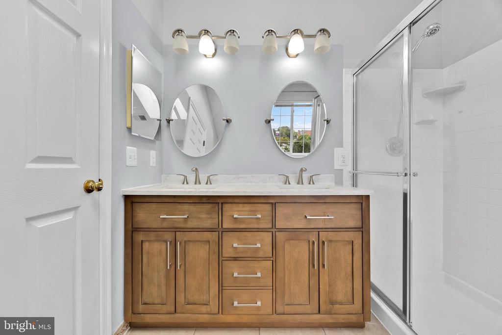 6350 REGAL OAK DRIVE