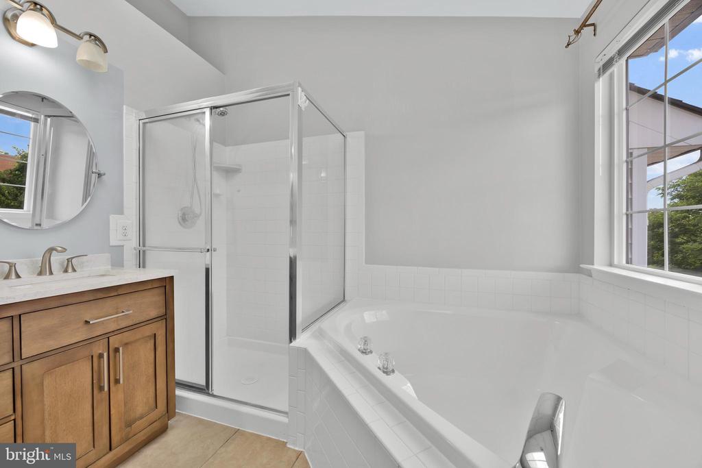 6350 REGAL OAK DRIVE