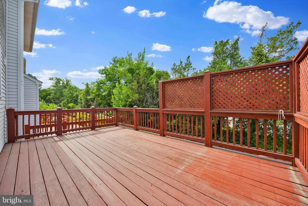 6350 REGAL OAK DRIVE