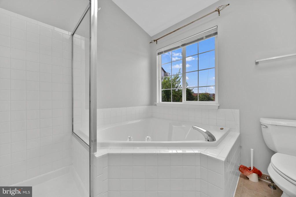 6350 REGAL OAK DRIVE