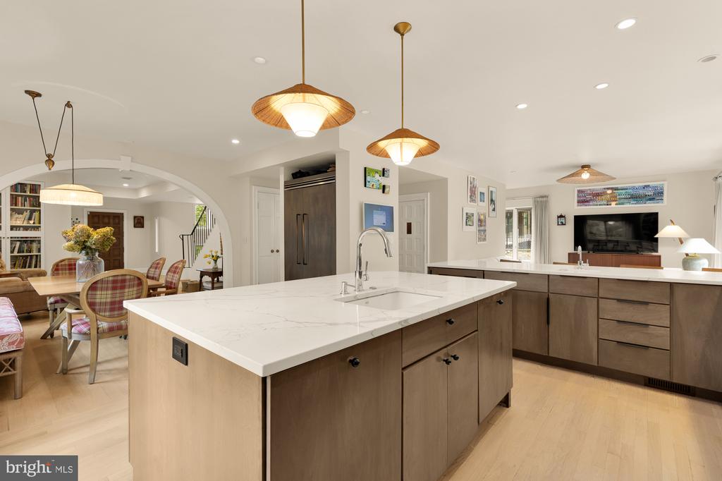 5848 ASPEN WOOD COURT