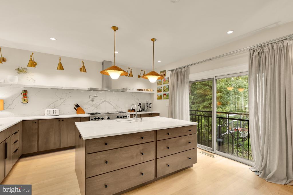 5848 ASPEN WOOD COURT