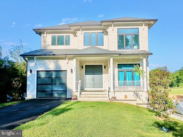 1809 MACARTHUR DRIVE