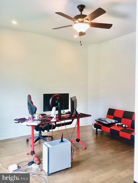 1809 MACARTHUR DRIVE