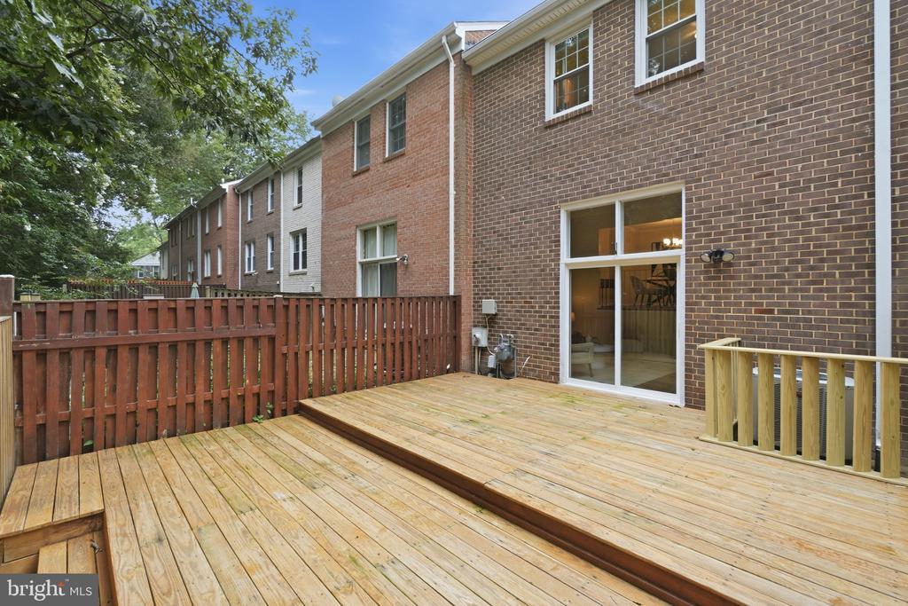 11845 DUNLOP COURT