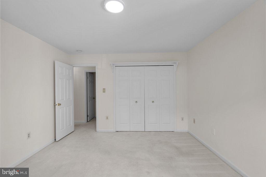 10004 GEORGIAN WOODS COURT