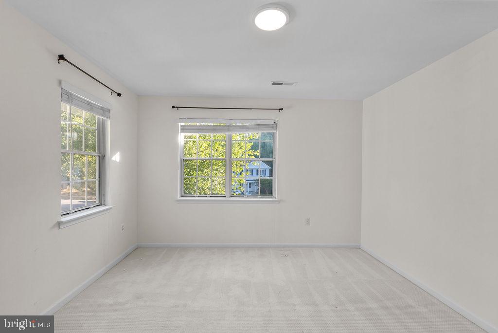 10004 GEORGIAN WOODS COURT
