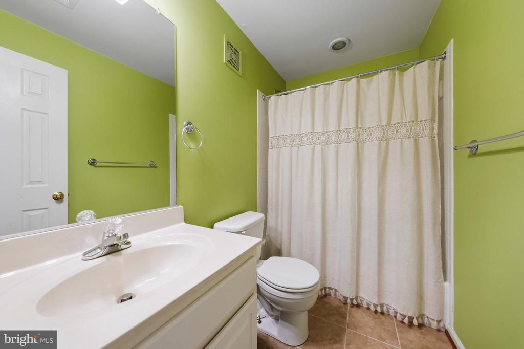 4607 ASPEN HILL COURT