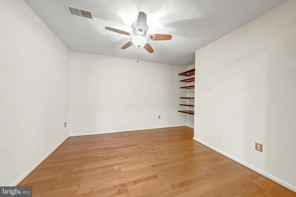 1426 CHURCH HILL PLACE Unit: 1426