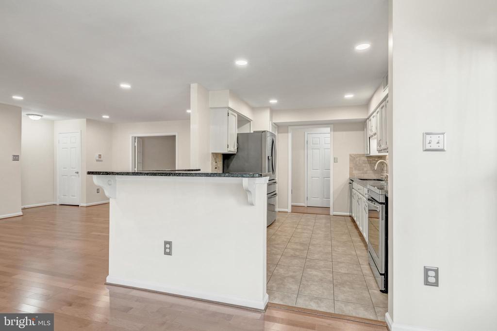 1426 CHURCH HILL PLACE Unit: 1426