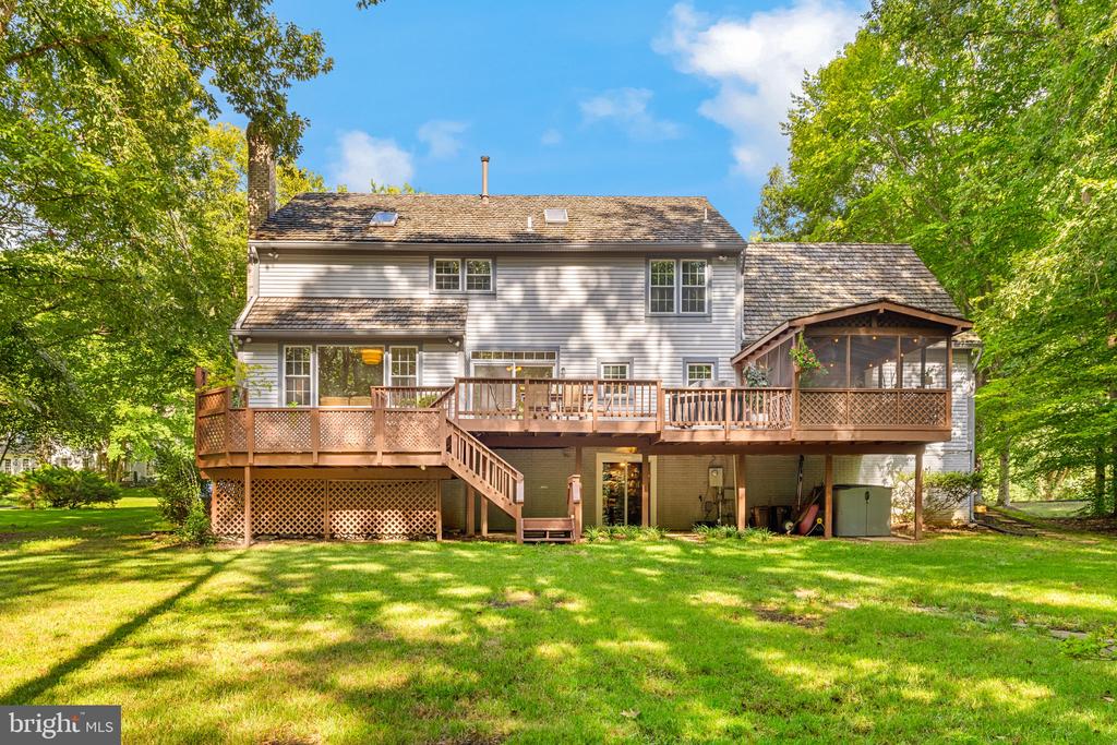 9730 ROLLING RIDGE DRIVE