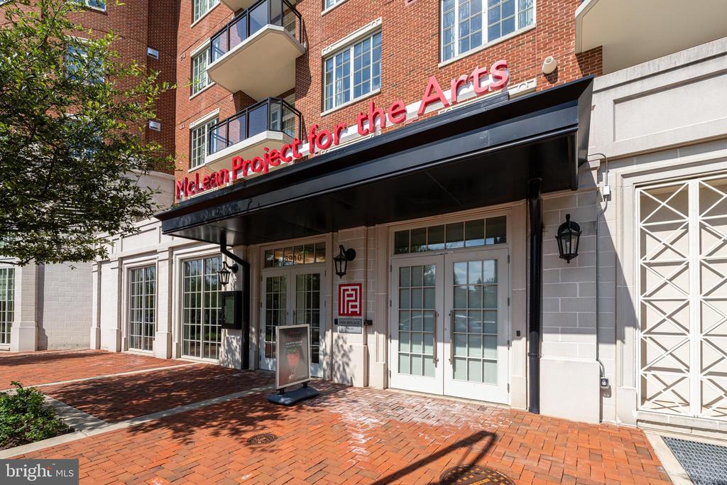 6900 FLEETWOOD ROAD Unit: 606
