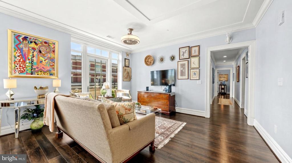 6900 FLEETWOOD ROAD Unit: 606