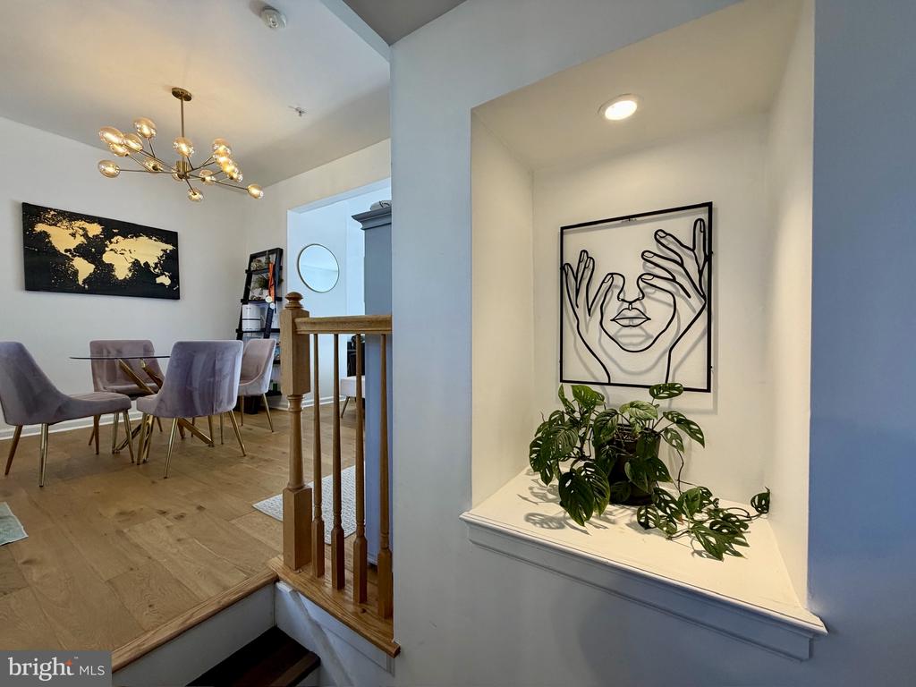 2908 HUNTINGTON GROVE SQUARE