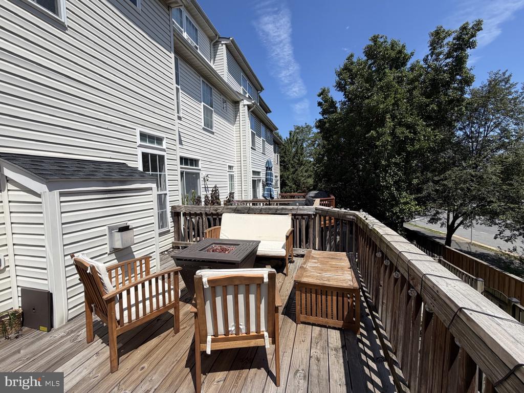 2908 HUNTINGTON GROVE SQUARE