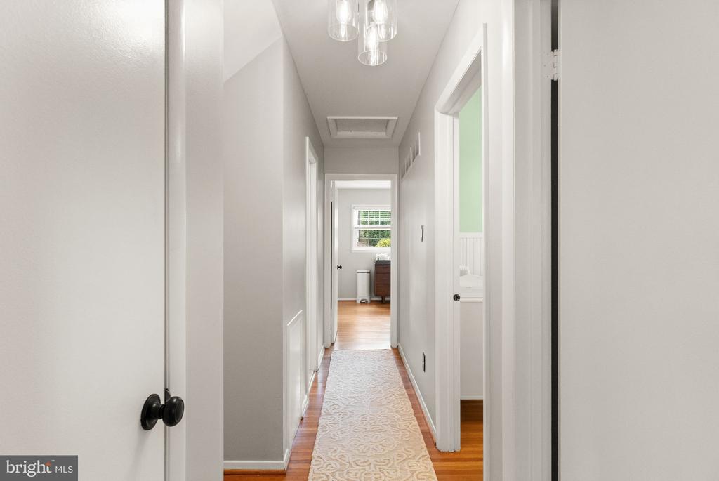8632 KERRY LANE