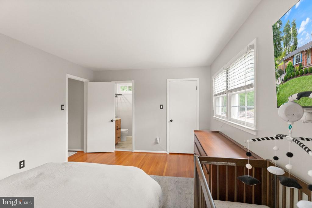 8632 KERRY LANE