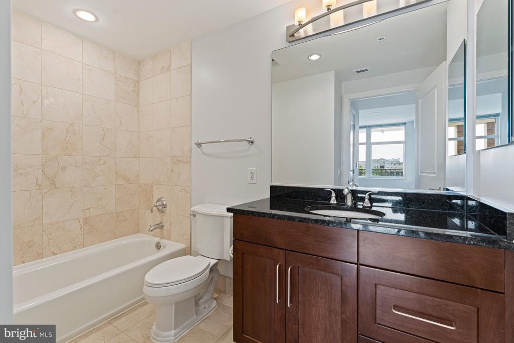 8220 CRESTWOOD HEIGHTS DRIVE Unit: 910