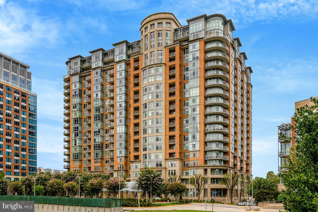 8220 CRESTWOOD HEIGHTS DRIVE Unit: 910