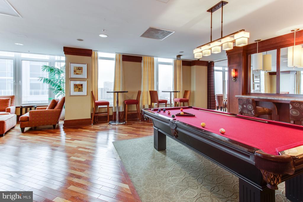 8220 CRESTWOOD HEIGHTS DRIVE Unit: 910