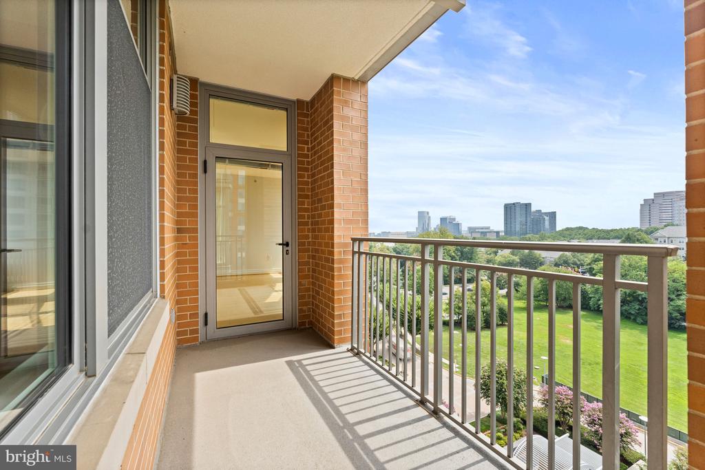 8220 CRESTWOOD HEIGHTS DRIVE Unit: 910