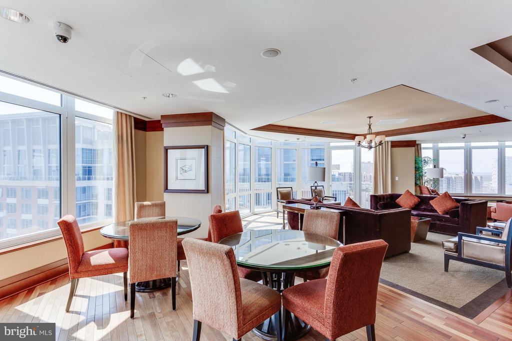 8220 CRESTWOOD HEIGHTS DRIVE Unit: 910