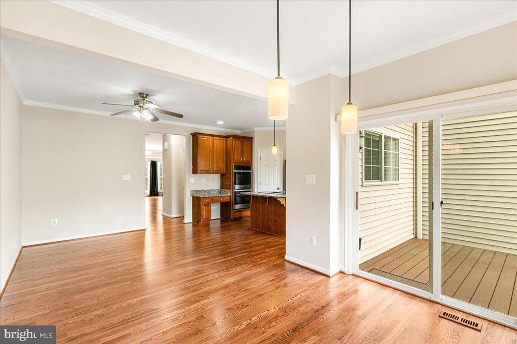 5304 WALDO DRIVE