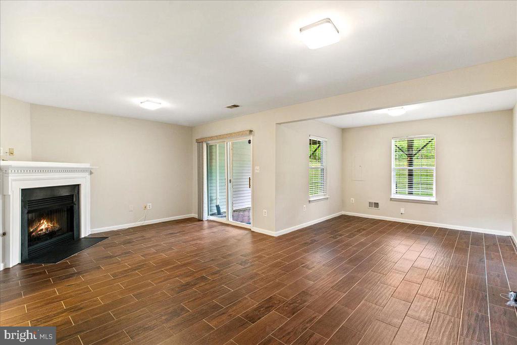 5304 WALDO DRIVE