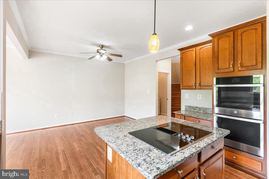 5304 WALDO DRIVE