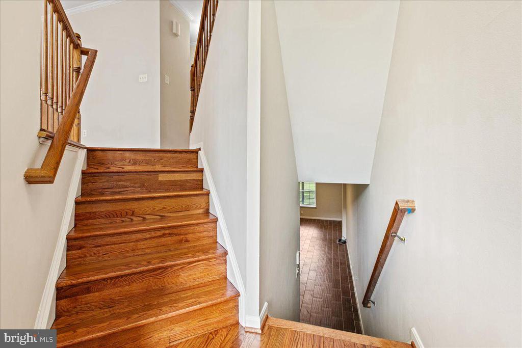 5304 WALDO DRIVE