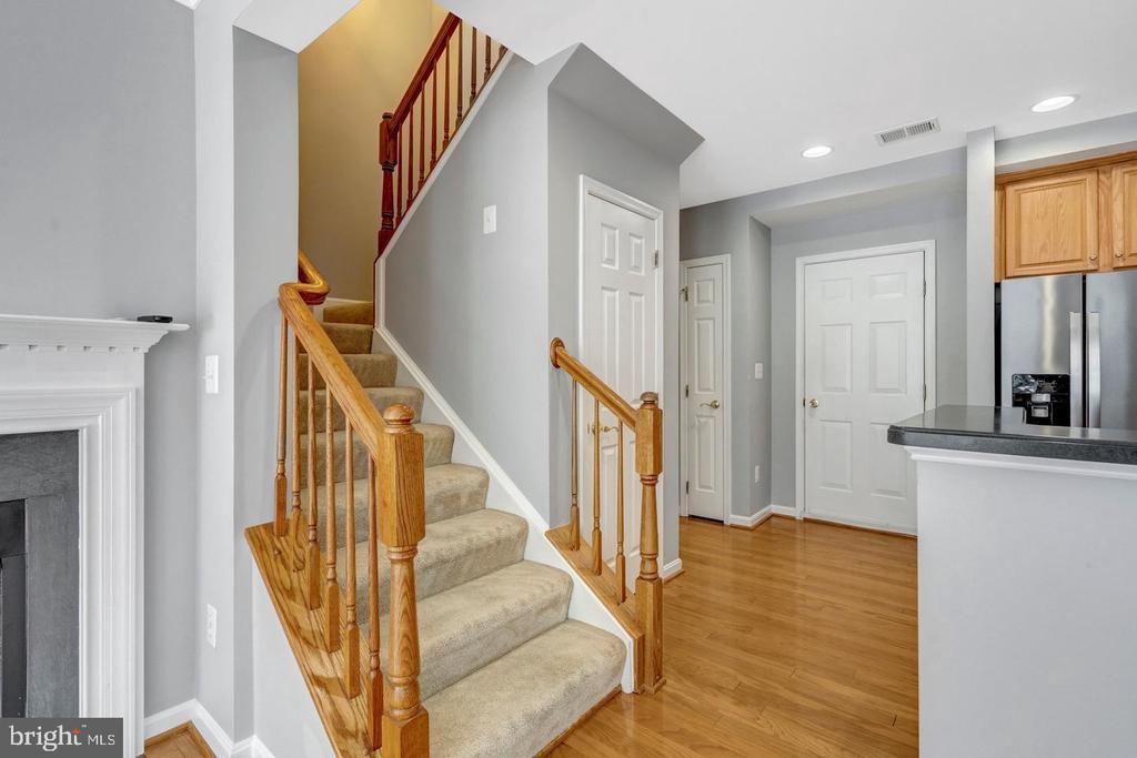 4569 WHITTEMORE Unit: 1321