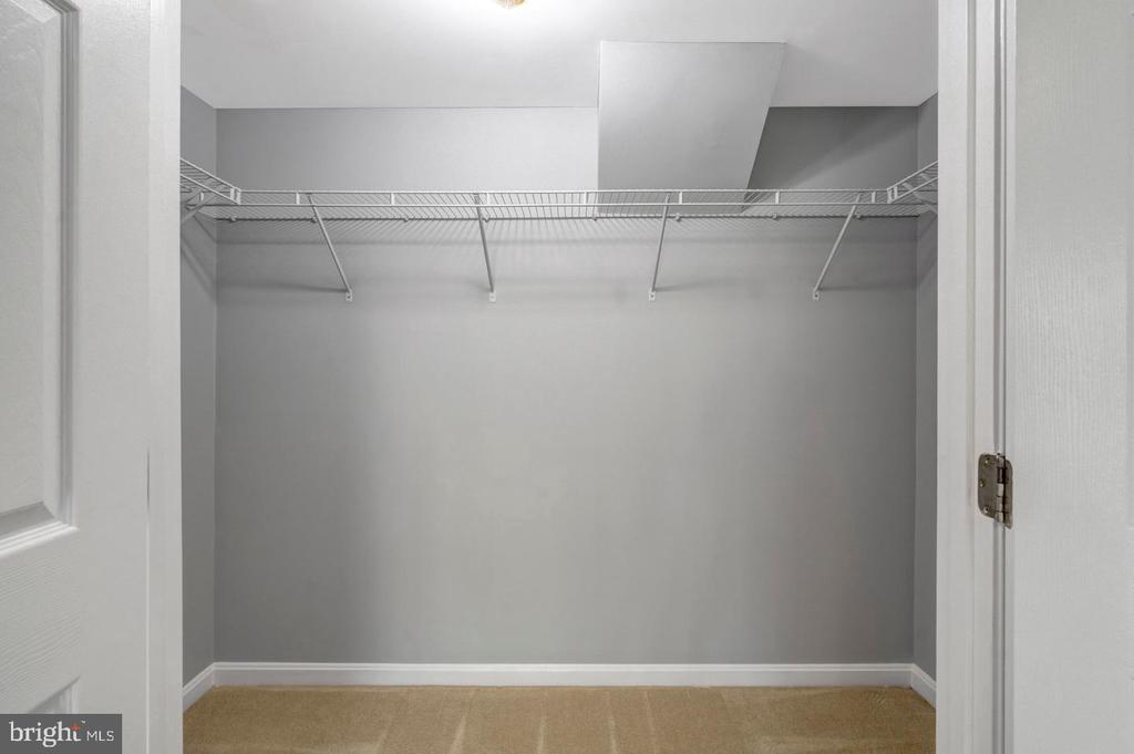 4569 WHITTEMORE Unit: 1321
