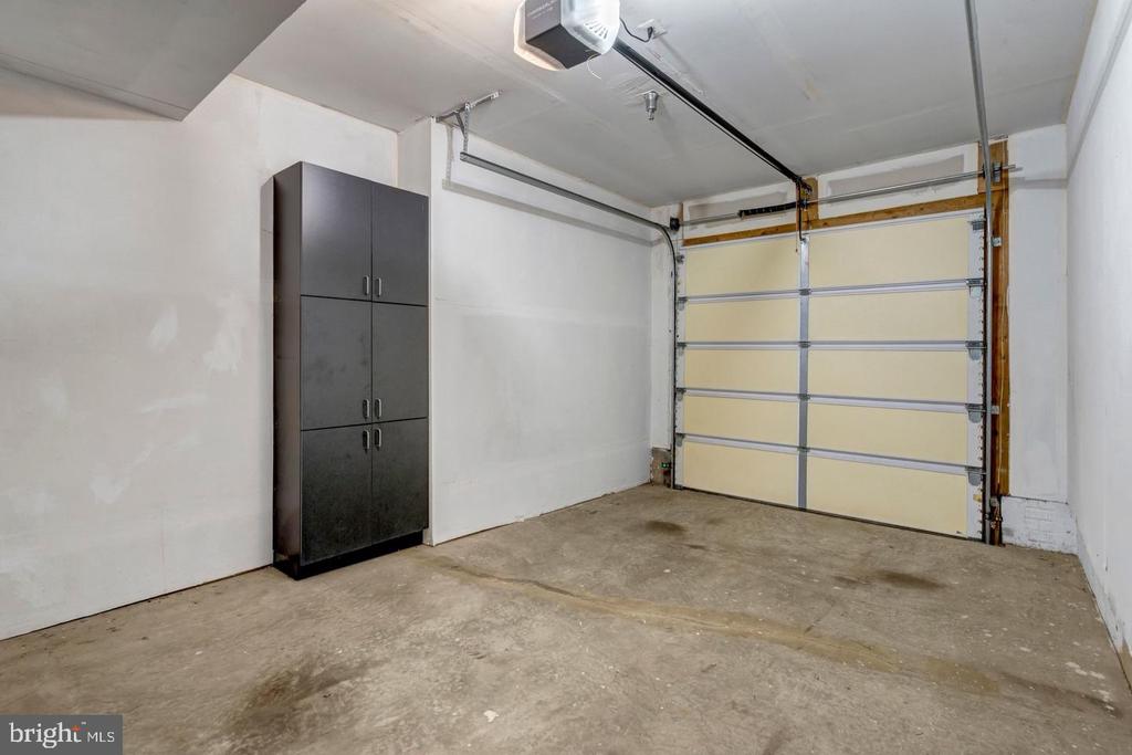 4569 WHITTEMORE Unit: 1321