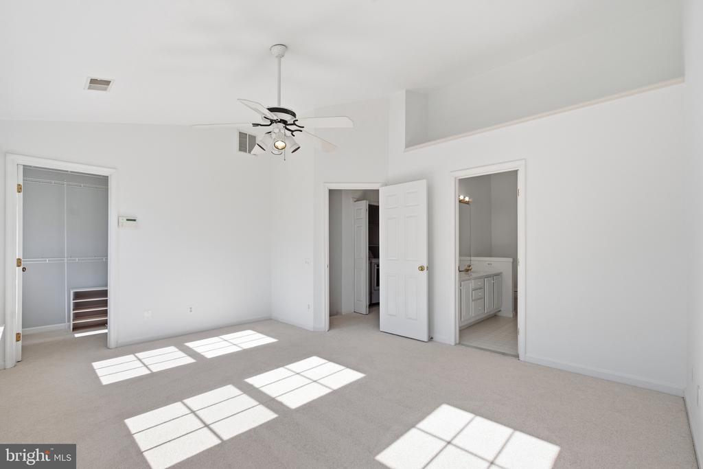 12880 FAIR VALLEY COURT