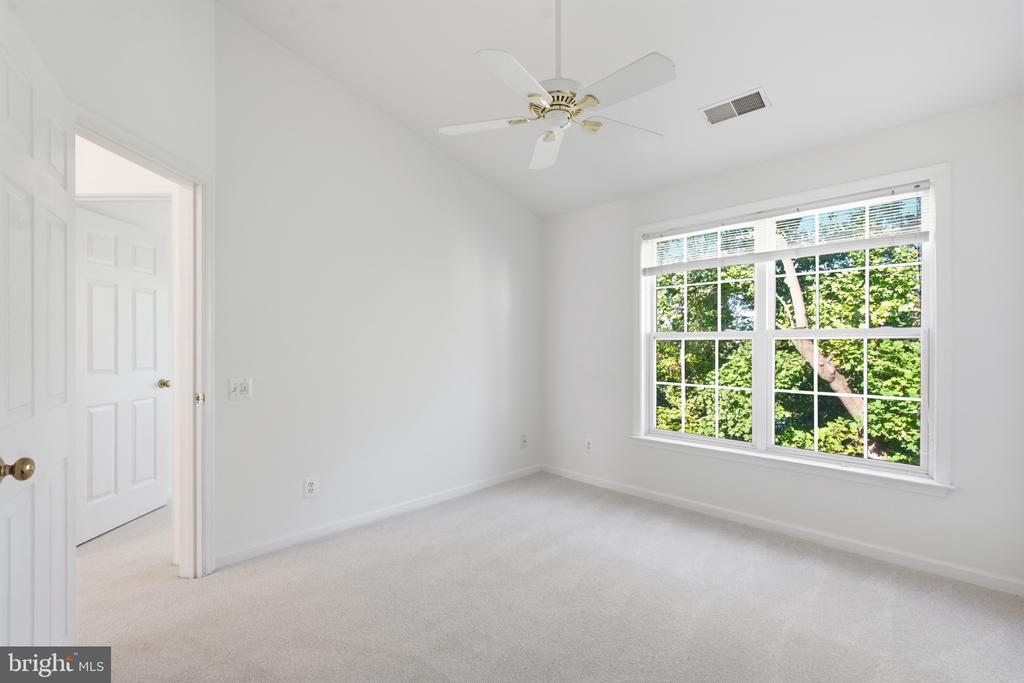12880 FAIR VALLEY COURT