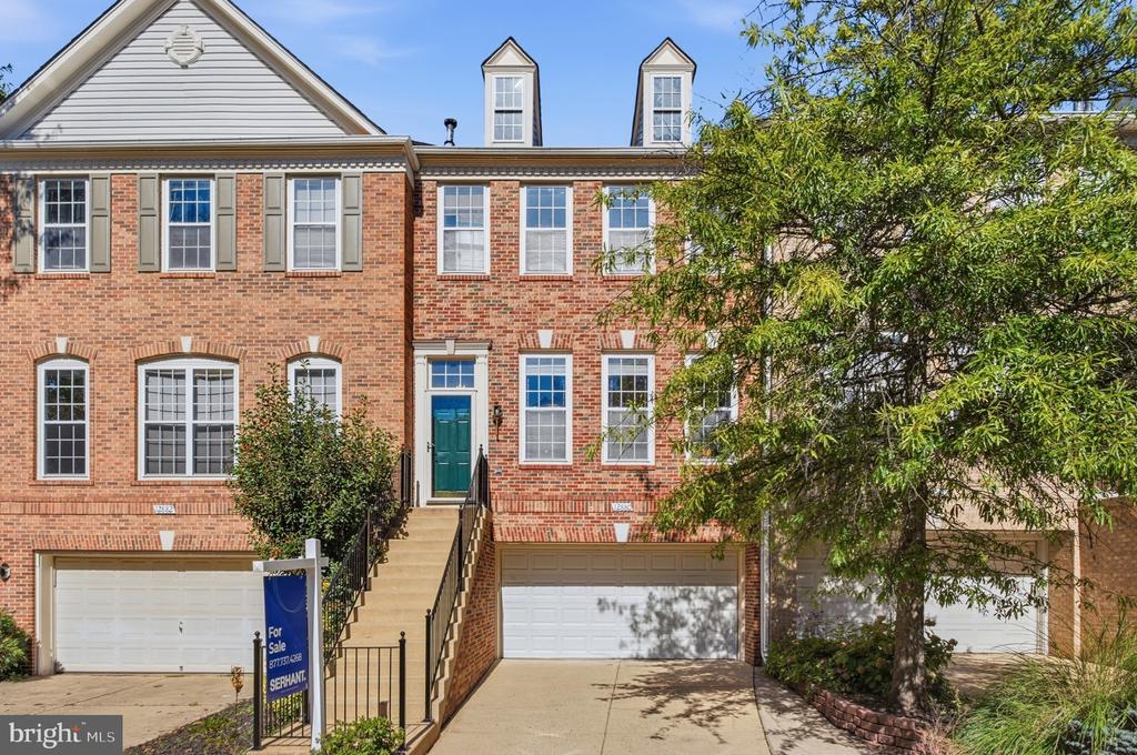 12880 FAIR VALLEY COURT