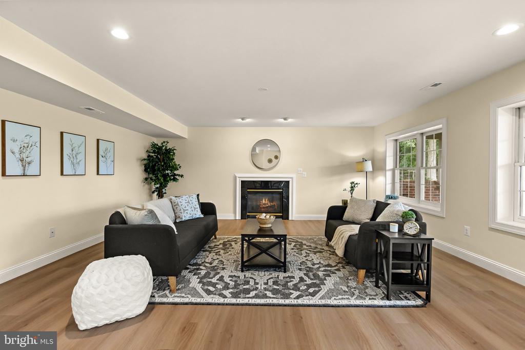 3454 VIRGINIA OAKS DRIVE