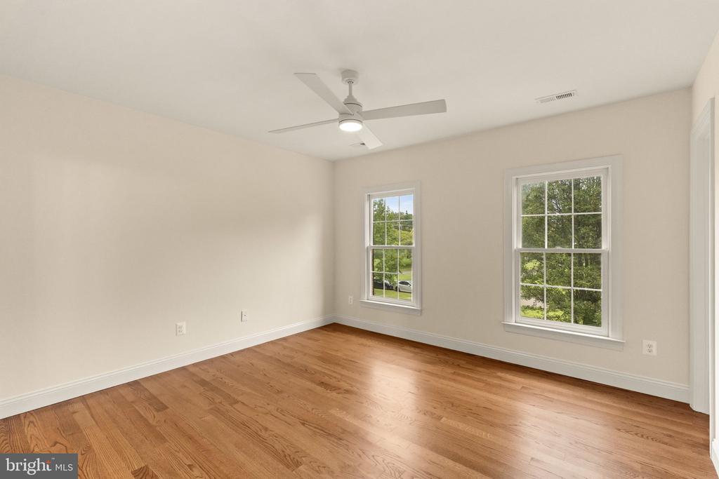3454 VIRGINIA OAKS DRIVE