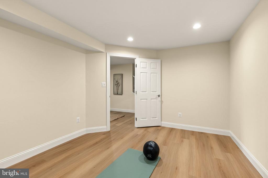 3454 VIRGINIA OAKS DRIVE