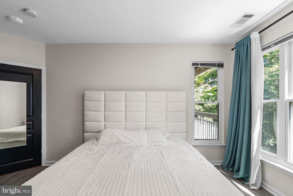 12919 ALTON SQUARE Unit: 202